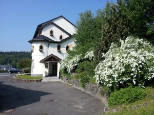 Toschis Station-Motel-Wirtshaus-an der Autobahn