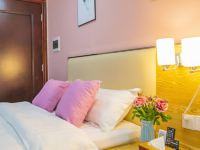 珠海喜爱酒店式公寓 - 家庭3人套房