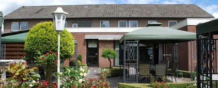 Hotel Restaurant Sonnenhof Отели в г. Вестерштеде