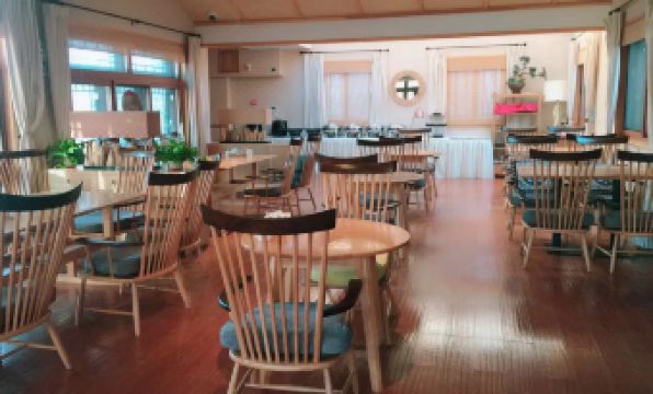 Gubei Water Town  Imperial Springs Hotel