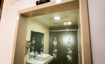 Huiyi Boutique Hostel