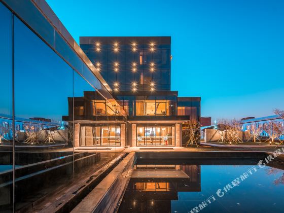 Jingli Hotel (Beijing Heshenghui Dajiaoting Subway Station Branch)