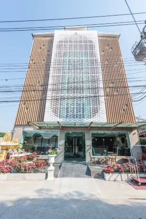 Pongsakorn Boutique Resort Отели рядом с достопримечательностью «KMITL Stadium»