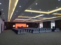 Wan Mei Hot Spring Hotel Hotel di Huludao