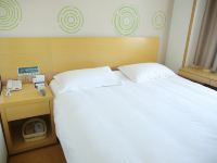 格林豪泰酒店(滨州汽车总站店) - 特惠大床房