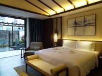 桂林平乐温德姆酒店 - 大庭院阳台大床房
