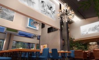 Me Young Me House Hotel (Xiangyin Zuo Zongtang Square)