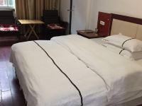 从江现代商务宾馆 - 标准大床房