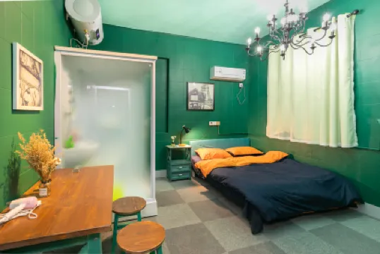 依星ホテル（上海康橋)