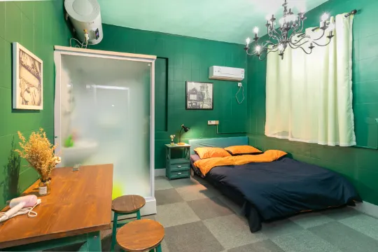 依星ホテル（上海康橋)