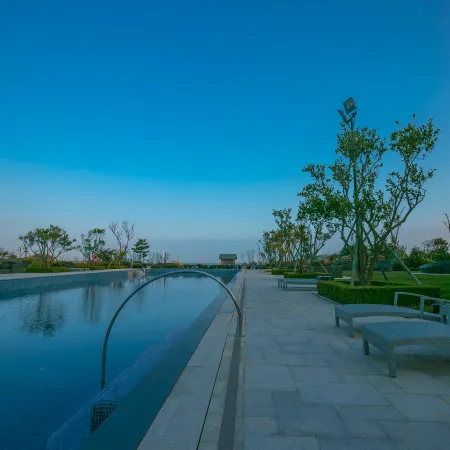 Jiazhihui Aihai Holiday Hotel (Zhujiajian Lvcheng Dongsha)
