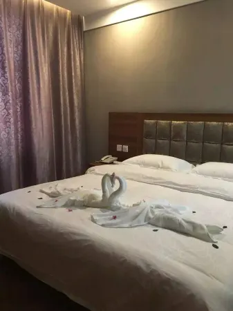 Yinhai Business Hotel Отели рядом с достопримечательностью «Bohai Polytechnic Vocational College»