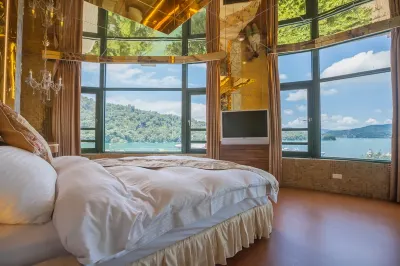 Shuian Lakeside Hotel Hotels near Ci En Pagoda