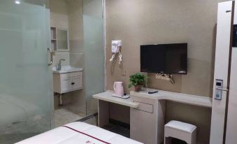 Zhongmu Xinghan Express Hotel