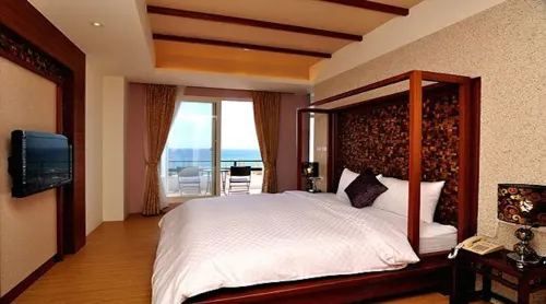 Hainan Island Sea View Resort - Condos
