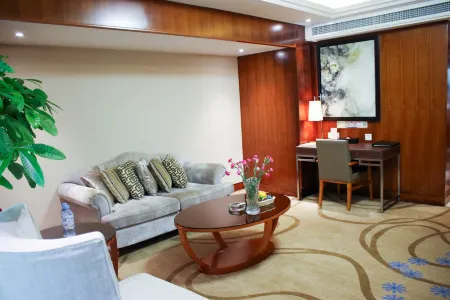 Joyful Hotel