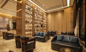BaiLiQuanZhiJiuDian Hotel (Heshan Plaza)