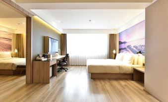 Atour Hotel (Jinma Road, Dalian Development Zone)