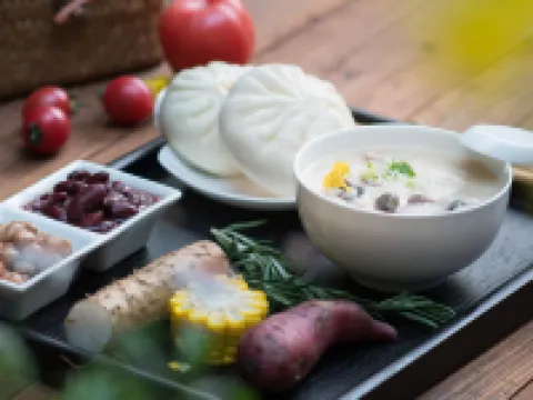 Wuyu Sky Garden Hotel (Chongqing Yuanyang Metro Station & Garden Expo Park Branch) Hotel di Chongqing