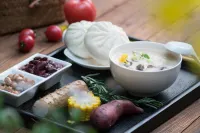 Wuyu Hotel (Chongqing Yuanyang Light Rail Station) Hotel di Chongqing