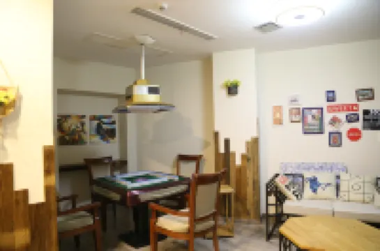 Shuiyue Qinghua Hotel