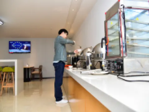 精途酒店（崇陽桃溪大道店） 崇陽酒店