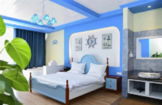 Lugu Lake Yuanshe Homestay (Lover's Beach Branch)