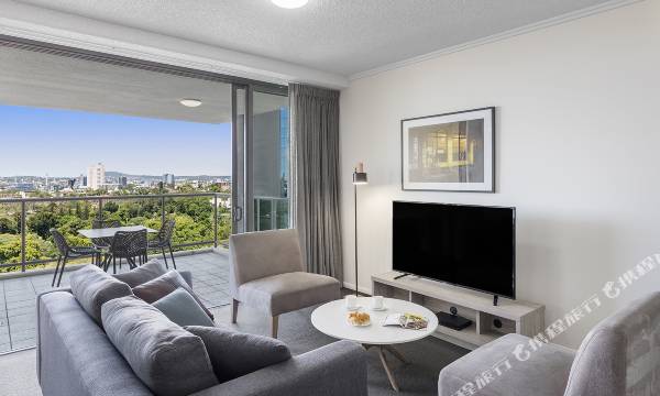 Oaks Brisbane on Margaret Suites