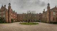 Wotton House Отели рядом с достопримечательностью «Дипден Трейл»
