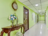 Oushi Theme Apartment Hotel Hotels in Fengcheng