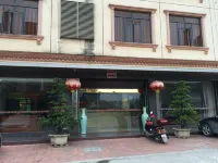 138 Chain Hotel (Longchuan Dengyun)