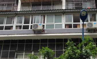 Luding Haoting Hotel