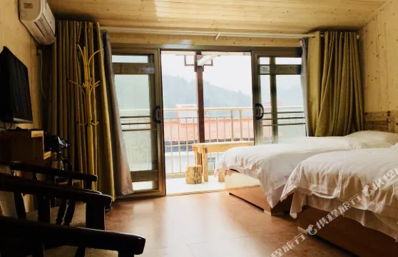 張家界墨然居客棧