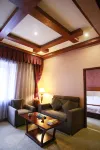 Lanyue Valley Hotel (Daocheng Yading Scenic Area) - غرفة مطلة على الجبل