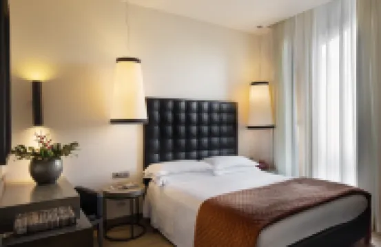 สตาร์โฮเทลส์ E.c.ho.