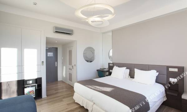 Negrecoste Hôtel & Spa