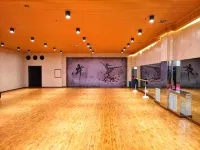 Hot Spring Leisure City International Hotel - Gym