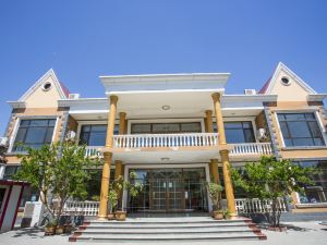 Baiyangdian Shili Hexiang Resort