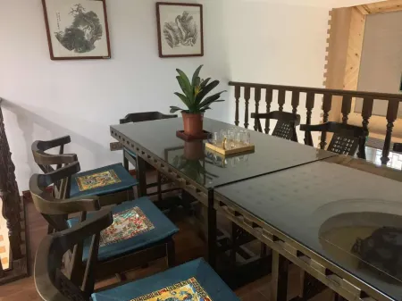 Tingshuo Zhijian Hostel Отели рядом с достопримечательностью «The Shi Kefa Museum»