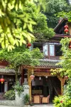 Qingcheng Mountain Tingcicada·Hot Spring B&B Hotels near Rear Mt.Qingcheng