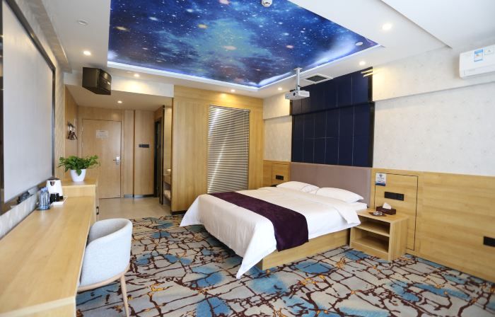 Homeinn Ripple Yun Hotel (Yu County Xiushui West Street)