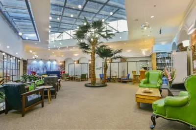 Jingcheng Business Hotel (Beijing Shilihe Metro Station) Район Паньцзяюань и Jinsong: отели