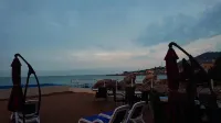 Zhensu Hotel