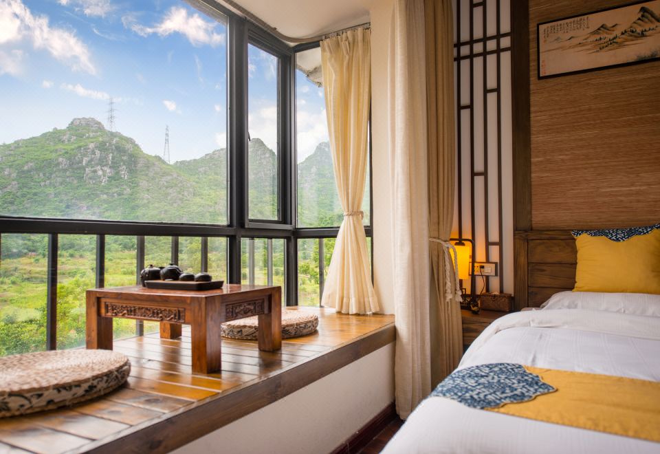 Secret Courtyard Hotel