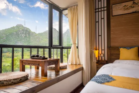 Secret Courtyard Hotel