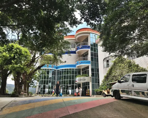 Popeye Holiday Inn Экстерьер Photos