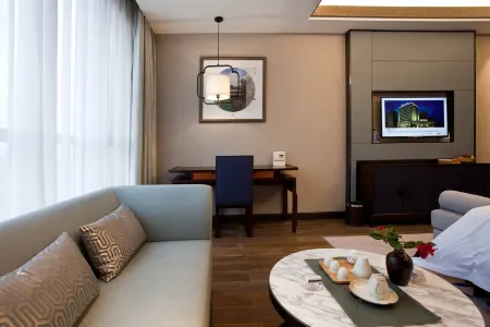 Jinhua DEEFLY Yuansu Hotel Отели рядом с достопримечательностью «Jinhua Taoist Temple»