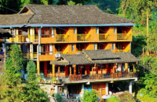 Longji Terraced Field Yiguanjing Homestay (Jinfo Summit Cable Car Station)