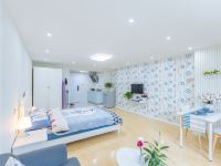 南京琉璃苣小家公寓 - 阳光一室大床房