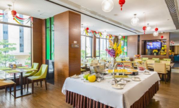 Merlinhod Hotel (Heshan Square)